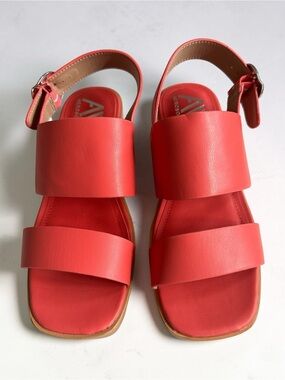 NEW Aerosoles Camera Coral Leather Platform Slingback Sandals 9W Wide Block Heel